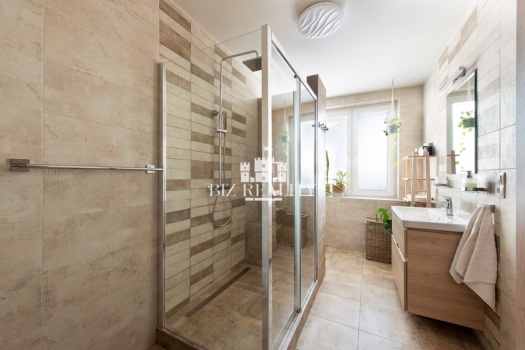 Na predaj 4-izbový byt, kompletná rekonštrukcia, Trenčín