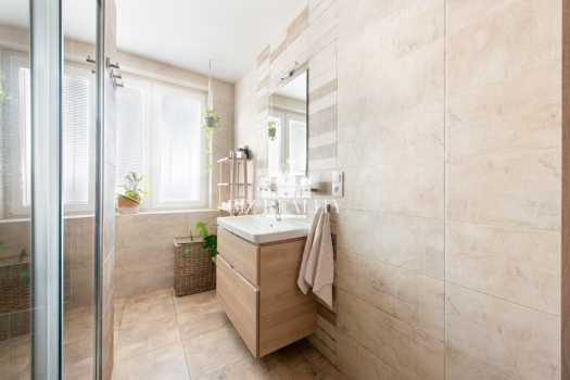 Na predaj 4-izbový byt, kompletná rekonštrukcia, Trenčín