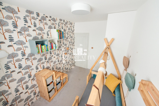 Na predaj 4-izbový byt, kompletná rekonštrukcia, Trenčín