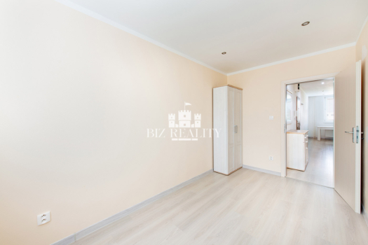 NA PREDAJ 4 izbový byt, kompletná rekonštrukcia, Trenčín