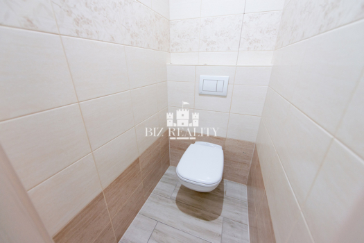 NA PREDAJ 4 izbový byt, kompletná rekonštrukcia, Trenčín