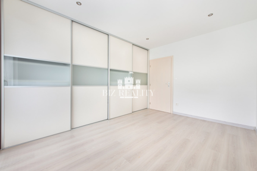 NA PREDAJ 4 izbový byt, kompletná rekonštrukcia, Trenčín