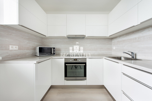 NA PREDAJ 4 izbový byt, kompletná rekonštrukcia, Trenčín