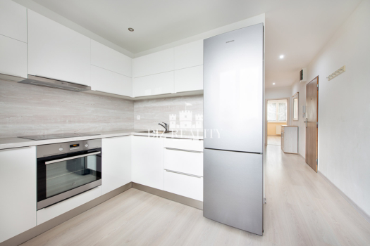 NA PREDAJ 4 izbový byt, kompletná rekonštrukcia, Trenčín