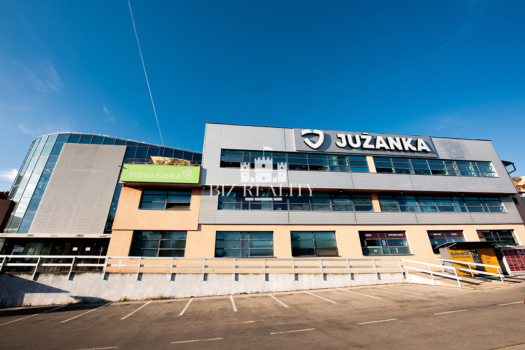 NA PREDAJ | slnečný 3 izbový byt s balkónom | Trenčín