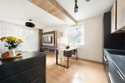 ZARIADENÝ 3-IZBOVÝ BYT V NOVOSTAVBE | 70 m² | BALKÓN | ZLATOVSKÁ