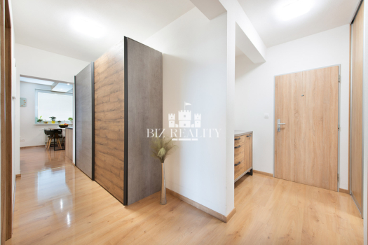 ZARIADENÝ 3-IZBOVÝ BYT V NOVOSTAVBE | 70 m² | BALKÓN | ZLATOVSKÁ